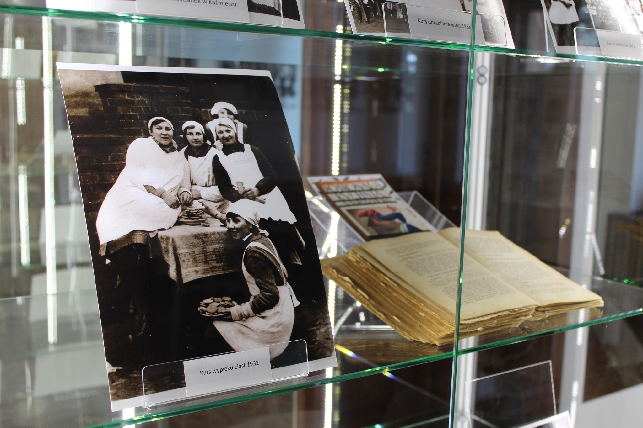 Uroczyste otwarcie wystawy „Siła i codzienność. Kobiety Gminy Kaźmierz” – podsumowanie projektu