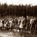 Kopanie okopów 1941/1942